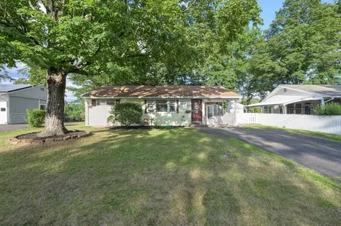 87 Wakefield St, Springfield, MA 01151 photo 28