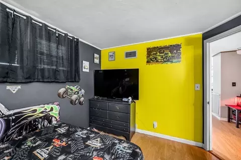 87 Wakefield St, Springfield, MA 01151 photo 20