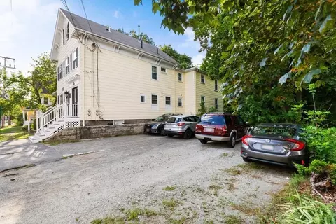 Exterior - 22 Union St #3, Reading, MA 01867 photo 4 of 8