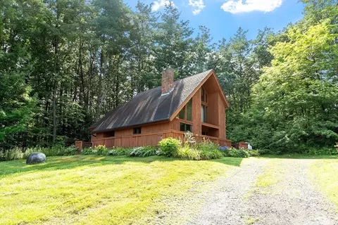 254 Federal St, Montague, MA 01351