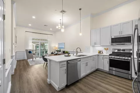 320 Middlesex Ave #F404, Medford, MA 02155