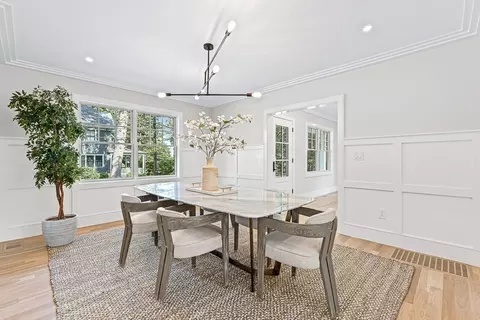 2 Summit Rd, Wellesley, MA 02482 photo 16