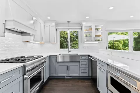 38 Webster St #38, Weymouth, MA 02190