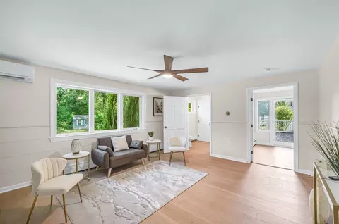 13 Golden Dr, Easthampton, MA 01027 photo 10