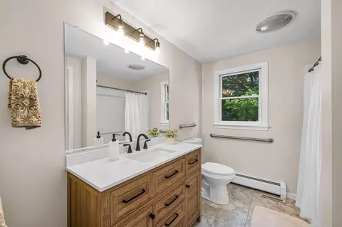 13 Golden Dr, Easthampton, MA 01027 photo 22
