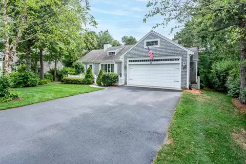 Exterior - 23 Eagle, Cotuit, MA 02635 photo 3 of 8