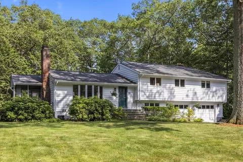 40 Millpond Rd, Sudbury, MA 01776
