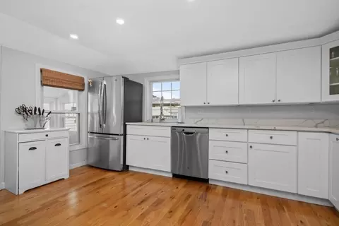 117 Hampton Cir, Hull, MA 02045 photo 8