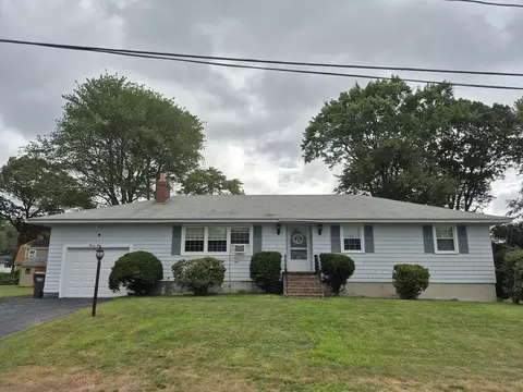 29 Cunniff Ave, Milford, MA 01757