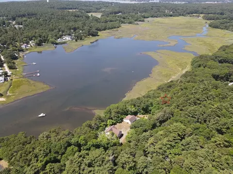 0 Squaws Path, Wareham, MA 02538