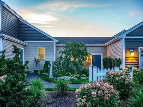 21 Firefly Pt #21, Plymouth, MA 02360