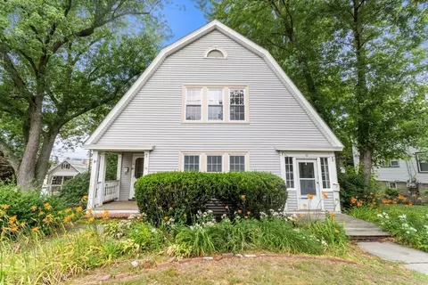 87-89 Bennett St, Brighton, MA 02135