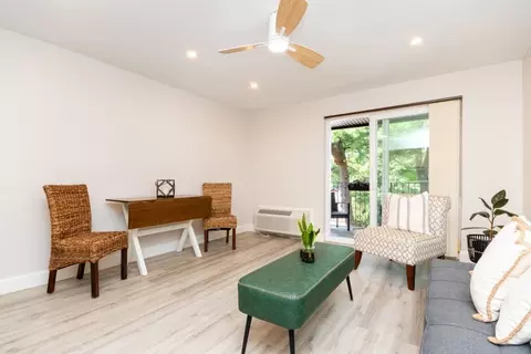 45 Oval Rd #24, Quincy, MA 02170