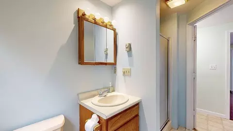 18 Massasoit Rd #B, Worcester, MA 01604 photo 11
