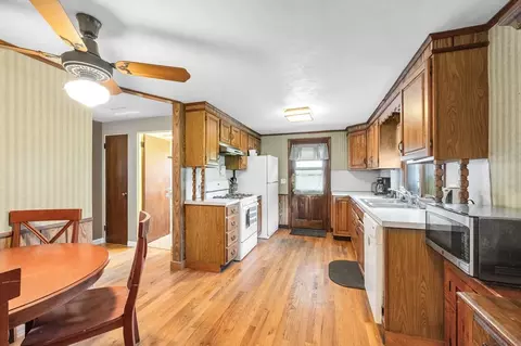 Kitchen - 36 Yamaska Rd, Springfield, MA 01118 photo 2 of 3