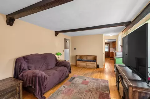 Entry Way - 36 Yamaska Rd, Springfield, MA 01118 photo 1 of 1
