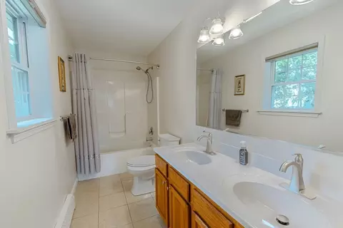 Bath - 14 Emmanuel Ave, Webster, MA 01570 photo 1 of 3