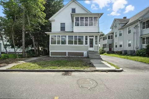 12 Day Ave, Northampton, MA 01060