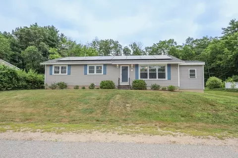 6 Whitehall Ter, Hooksett, NH 03106
