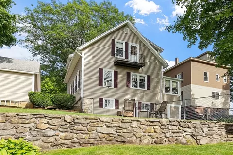 Exterior - 40 Robillard St, Gardner, MA 01440 photo 13 of 14