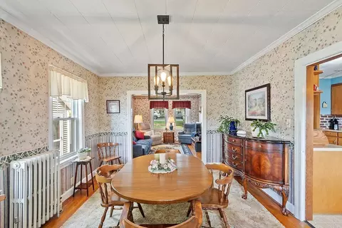 Dining - 40 Robillard St, Gardner, MA 01440 photo 3 of 4