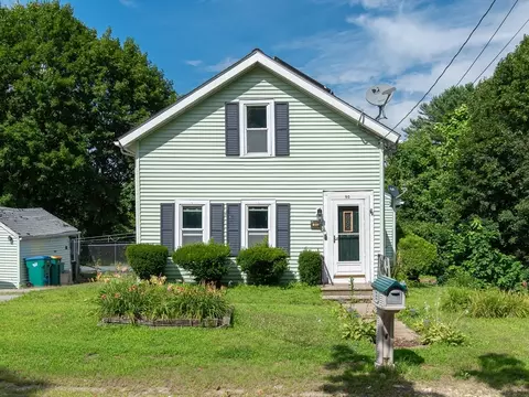 50 West St, Millville, MA 01529