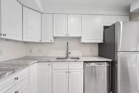 Kitchen - 80 Jericho Rd #80, Weston, MA 02493 photo 2 of 2