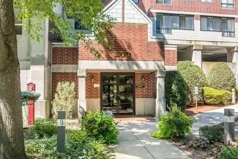 200 Ledgewood Dr #509, Stoneham, MA 02180