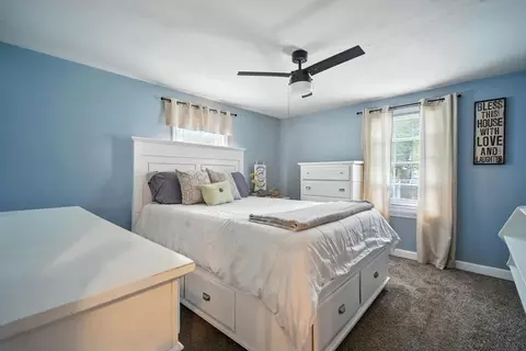 240 El Paso St, Springfield, MA 01104 photo 12