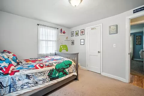 240 El Paso St, Springfield, MA 01104 photo 11