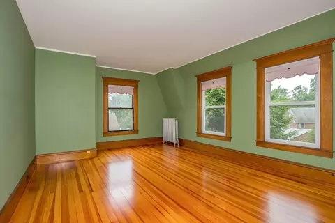 Bedroom - 244 Springfield St, Springfield, MA 01107 photo 3 of 8