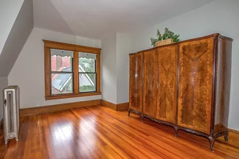 Bedroom - 244 Springfield St, Springfield, MA 01107 photo 4 of 8