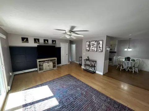 19 Chapel Hill Dr #9, Plymouth, MA 02360