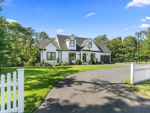 116 Sisson Rd, Harwich, MA 02645 photo 2