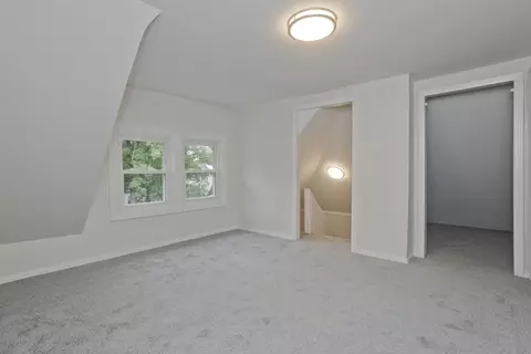 191 Phoenix Ter, Springfield, MA 01104 photo 25