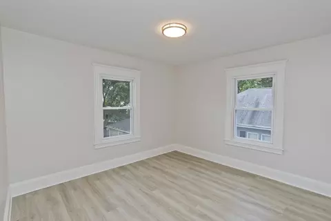 191 Phoenix Ter, Springfield, MA 01104 photo 23