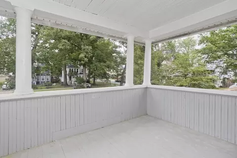 191 Phoenix Ter, Springfield, MA 01104 photo 24