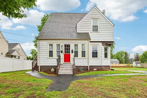 57 Battery St, Abington, MA 02351