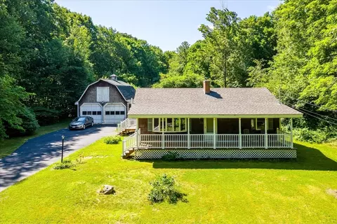 26 Bay Path Rd, Charlton, MA 01507