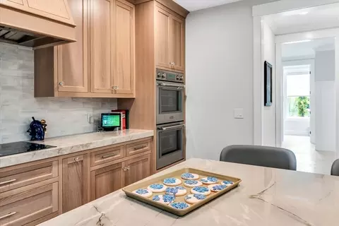 14 Willow Cir, Mashpee, MA 02649 photo 27