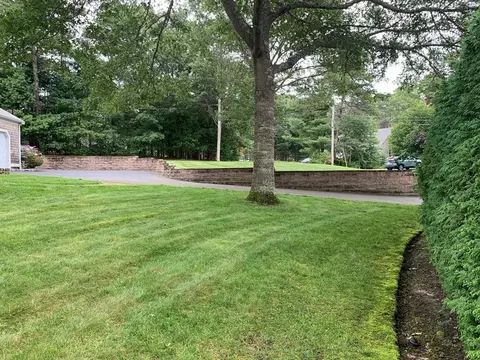 35 Sharon Cir, Osterville, MA 02655 photo 5