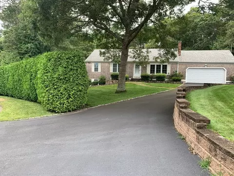 35 Sharon Cir, Osterville, MA 02655 photo 34