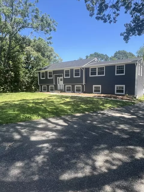 86 Birnie Ave, West Springfield, MA 01089