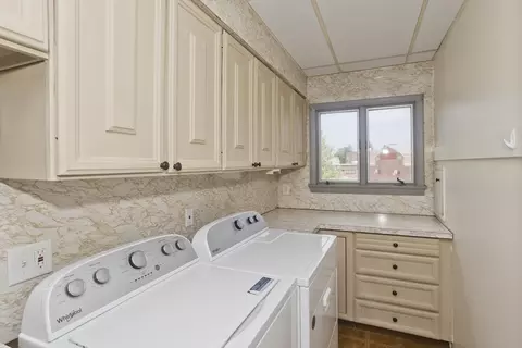 22 Maple Ter, West Springfield, MA 01089 photo 10