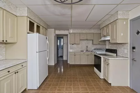 22 Maple Ter, West Springfield, MA 01089 photo 8