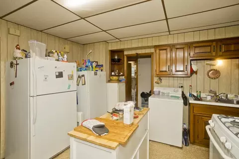 22 Maple Ter, West Springfield, MA 01089 photo 39