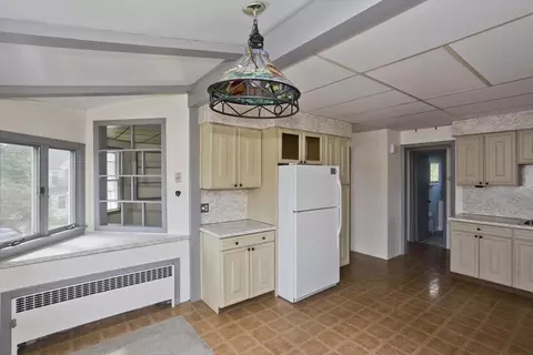 22 Maple Ter, West Springfield, MA 01089 photo 7