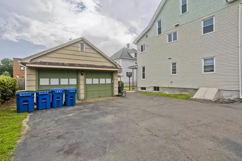 22 Maple Ter, West Springfield, MA 01089 photo 5