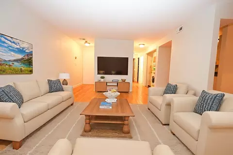 25 Rockland St # R, Boston, MA 02132