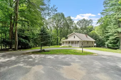 3 Off King Way, Groveland, MA 01834